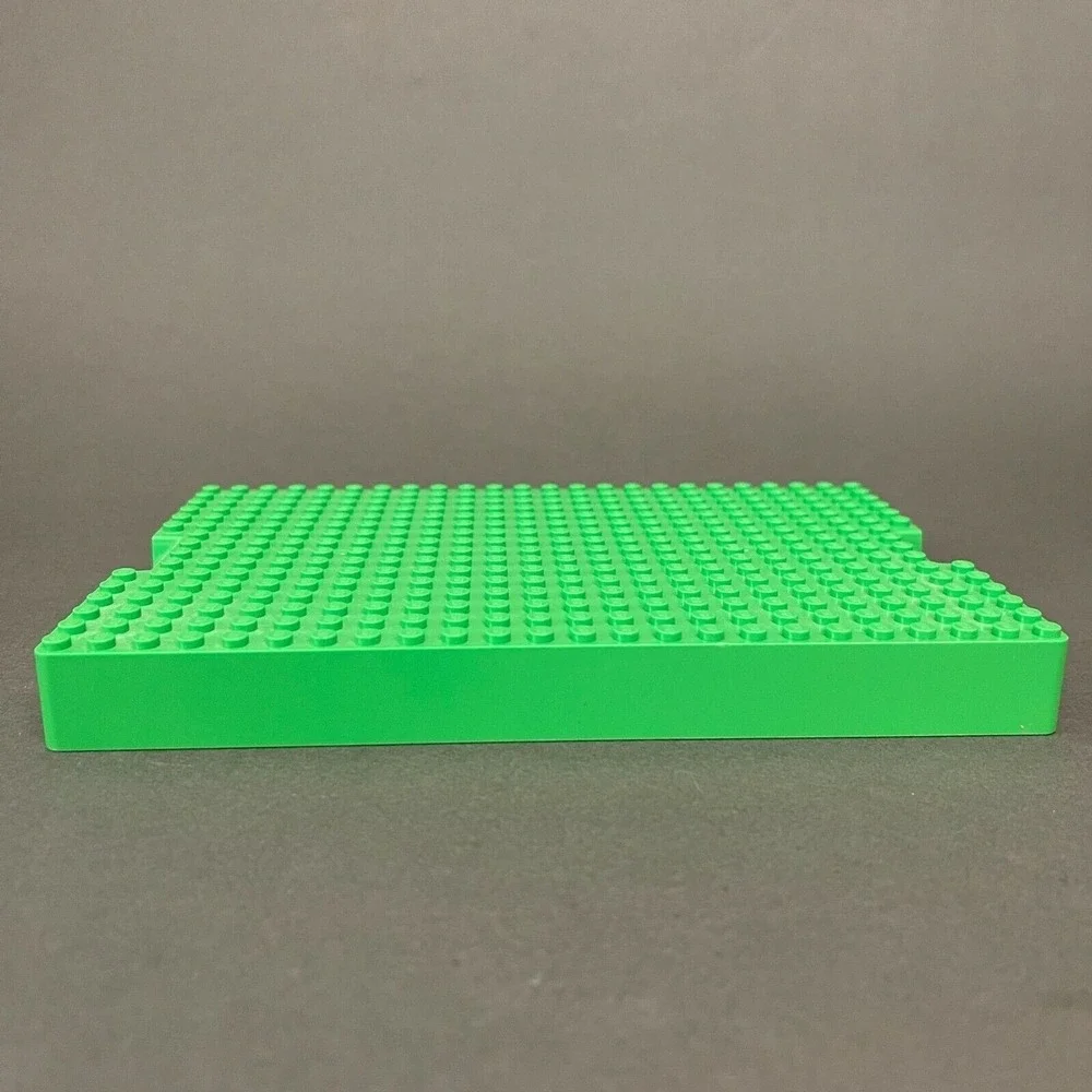 Lego 2010 Green Baseplate Replacement Add-on Piece Part 7 1/2